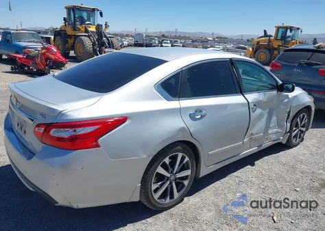 2016 Nissan Altima 2.5 Sr from USA, damaged, VIN 1N4AL3AP0GC277738